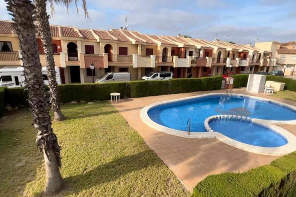 Club Salino 18 Apartment Torrevieja Exterior photo